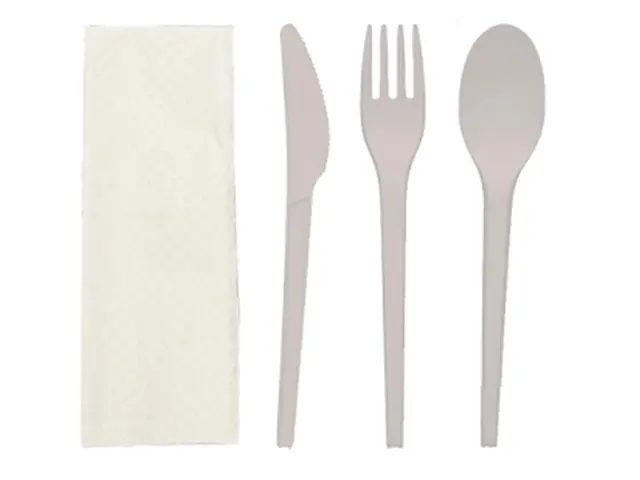 Besteck und Fingerfood